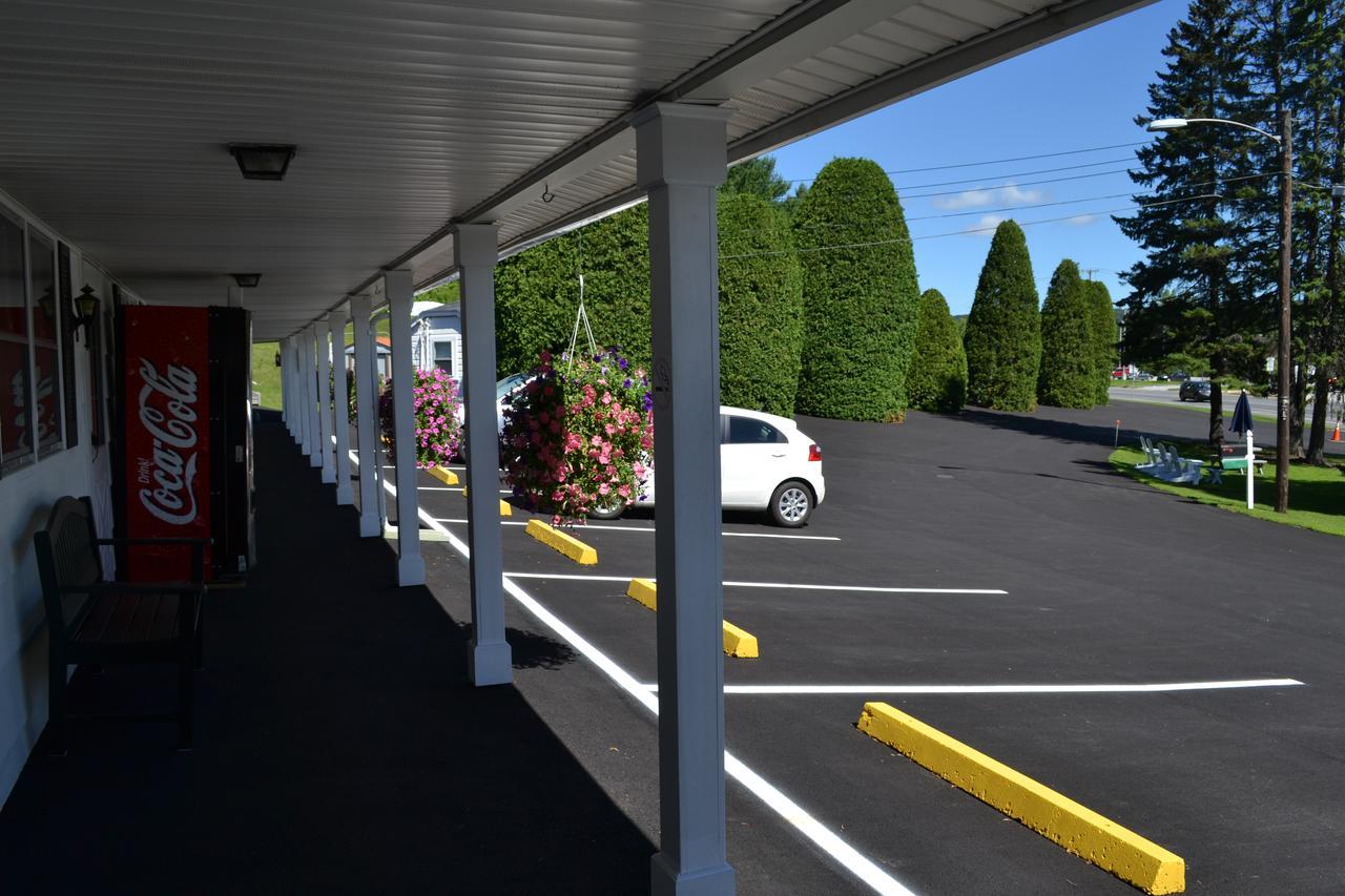 Twin City Motel Barre Exterior foto